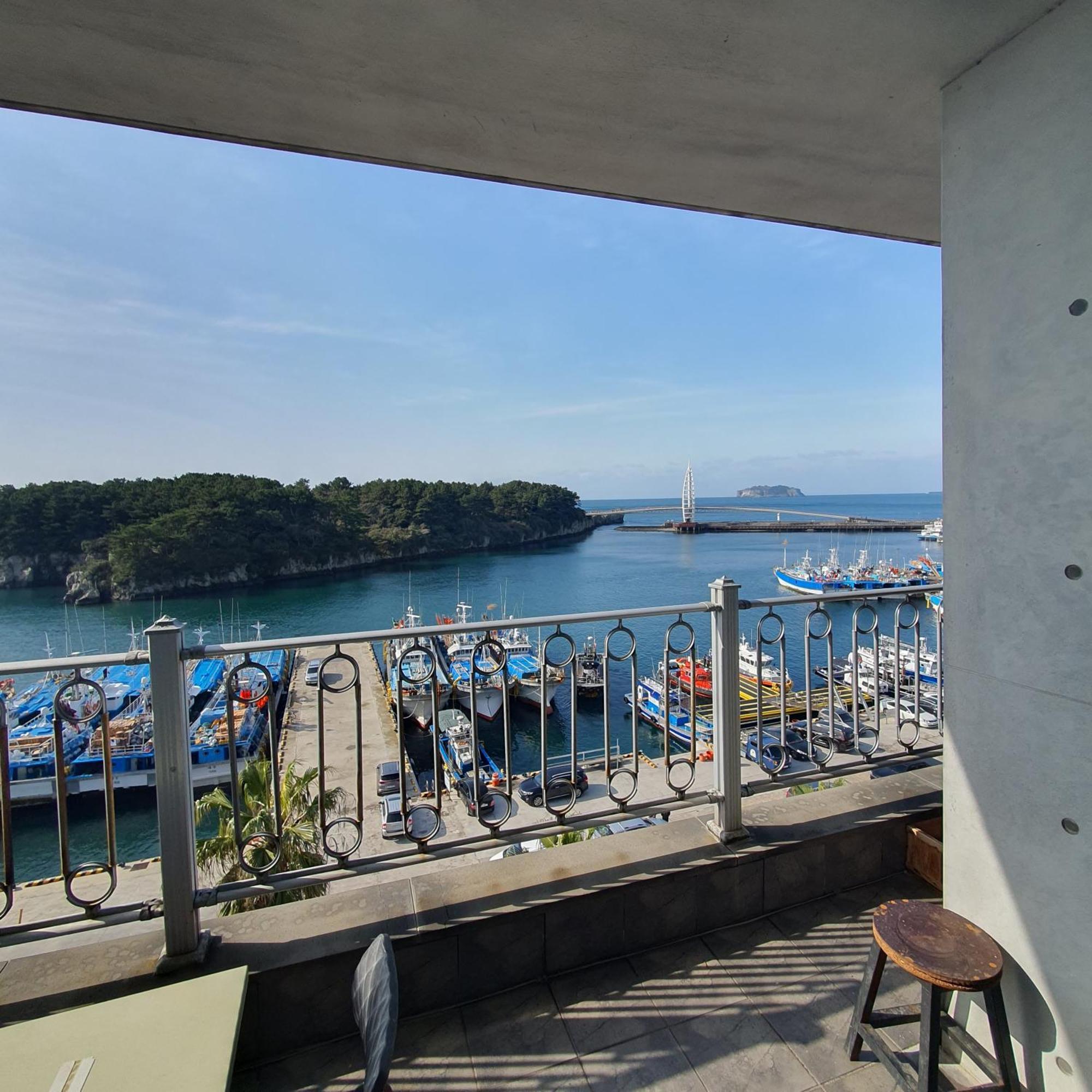 Seom Guesthouse Seogwipo Dış mekan fotoğraf