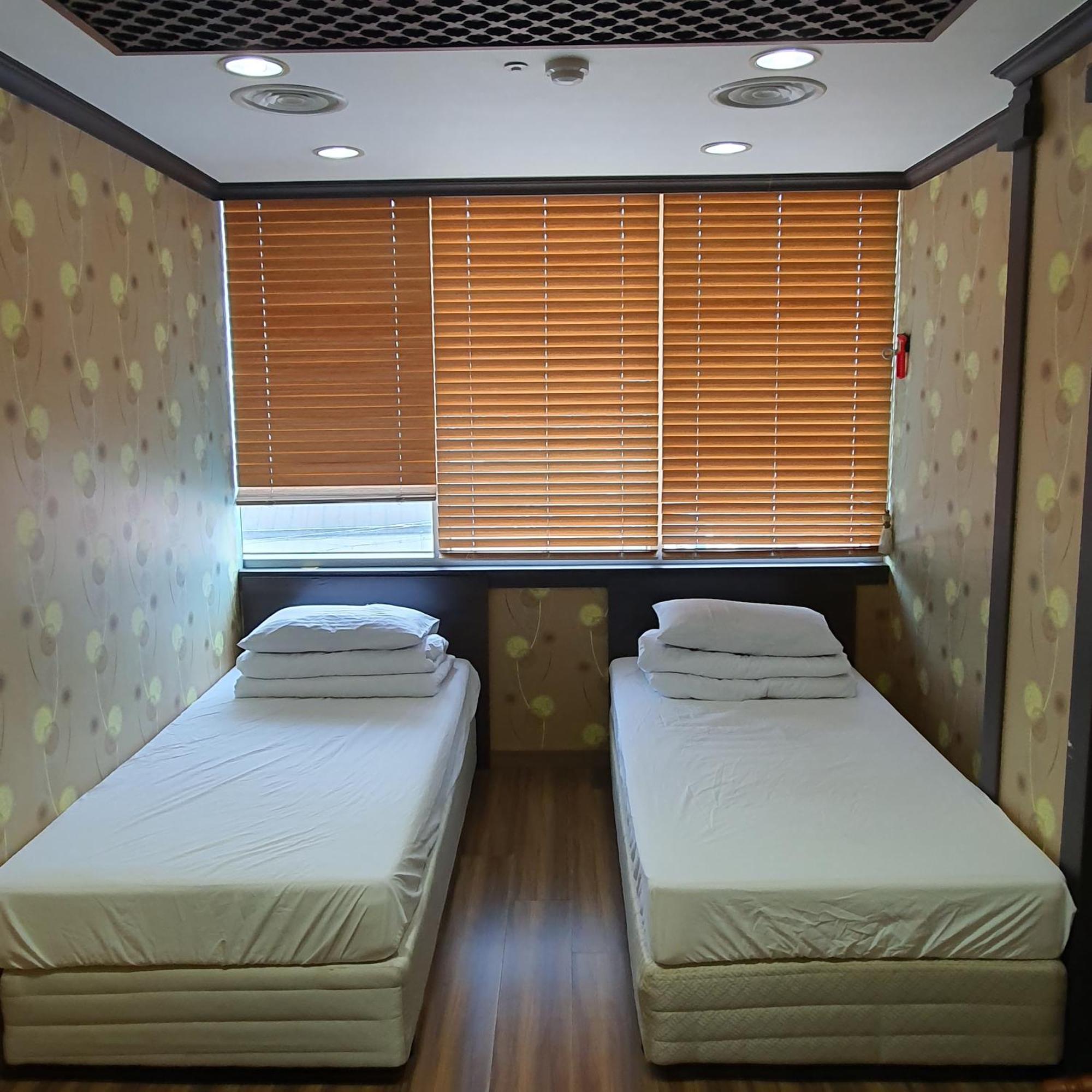 Seom Guesthouse Seogwipo Dış mekan fotoğraf