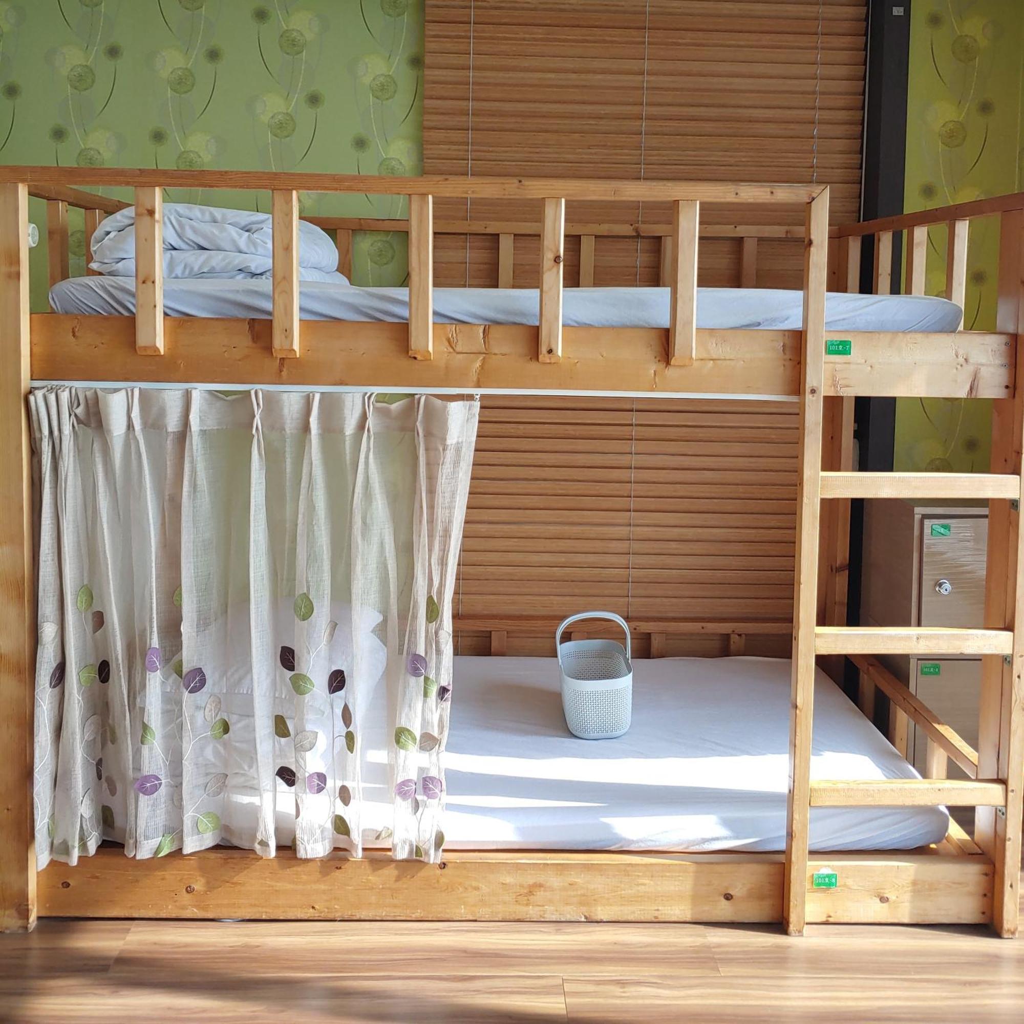 Seom Guesthouse Seogwipo Dış mekan fotoğraf